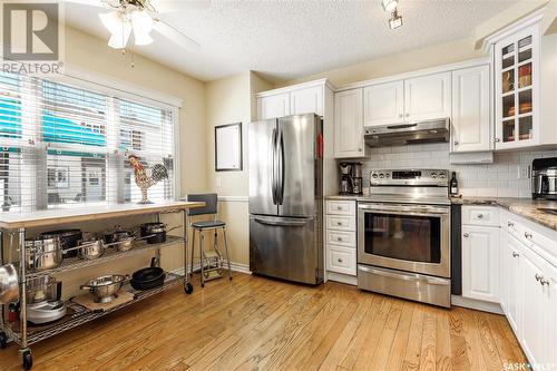 4055 Gordon Road, Regina, SK - Indoor Photo Showing Kitchen With Stainless Steel Kitchen
