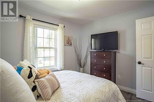 31 Robin Drive, Waasis, NB - Indoor Photo Showing Bedroom