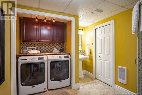 31 Robin Drive, Waasis, NB - Indoor Photo Showing Laundry Room