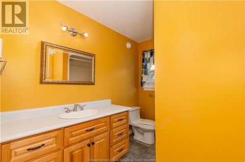 78 Horsman, Salisbury, NB - Indoor Photo Showing Bathroom