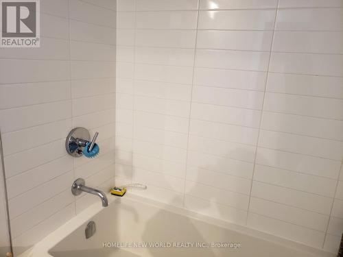818 - 57 St Joseph Street, Toronto, ON - Indoor Photo Showing Bathroom