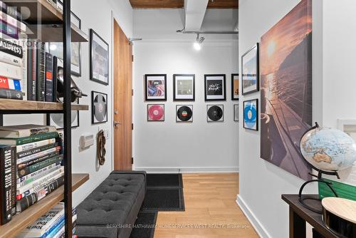 207 - 43 Hanna Avenue, Toronto, ON - Indoor Photo Showing Other Room