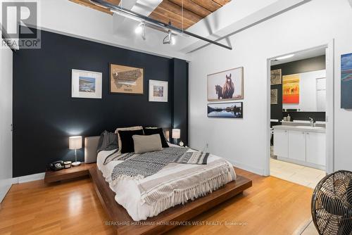 207 - 43 Hanna Avenue, Toronto, ON - Indoor Photo Showing Bedroom