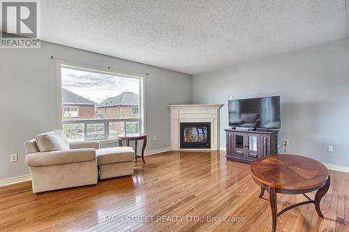16 Hirst Avenue, Georgina, ON - Indoor Photo Showing Living Room With Fireplace