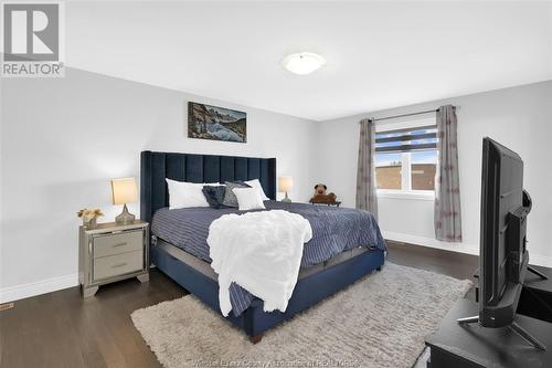 201 Morton, Essex, ON - Indoor Photo Showing Bedroom