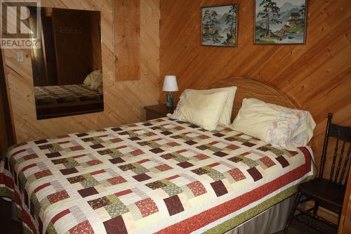 20 Hodgewater Line, Makinsons, NL - Indoor Photo Showing Bedroom