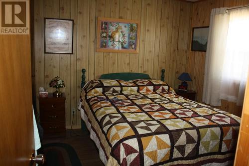 20 Hodgewater Line, Makinsons, NL - Indoor Photo Showing Bedroom