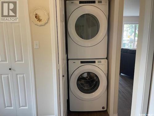 1091 110Th Street, North Battleford, SK - Indoor Photo Showing Laundry Room