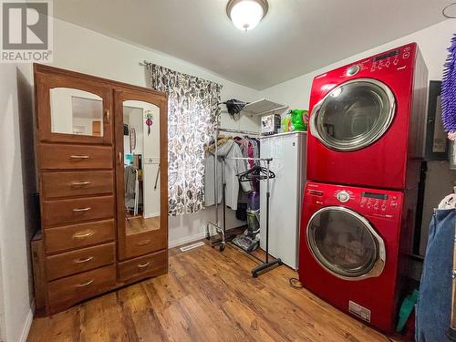 9001 17 Street, Dawson Creek, BC - Indoor Photo Showing Laundry Room