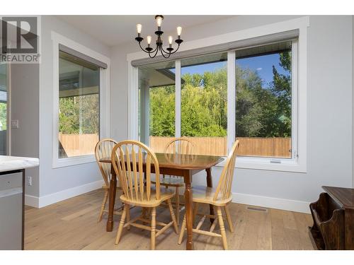 1803 50 Avenue, Vernon, BC - Indoor Photo Showing Dining Room