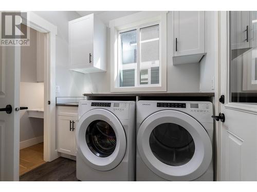 1803 50 Avenue, Vernon, BC - Indoor Photo Showing Laundry Room