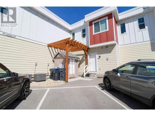 102 Cossar Avenue Unit# 102, Penticton, BC - Outdoor With Exterior