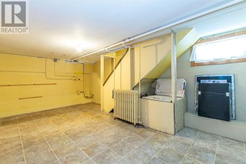 23 Glenridge Crescent, St. John'S, NL - Indoor Photo Showing Laundry Room