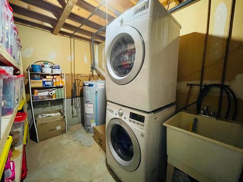 24 - 1800 2Nd Street, Cranbrook, BC - Indoor Photo Showing Laundry Room