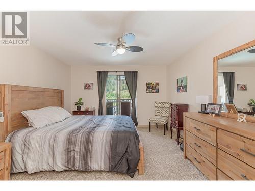 1002 Riverside Avenue Unit# 203, Sicamous, BC - Indoor Photo Showing Bedroom