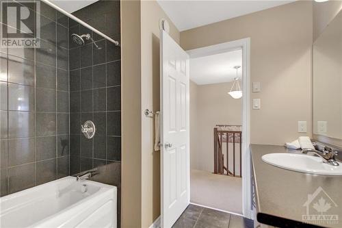 203 Brambling Way, Ottawa, ON - Indoor Photo Showing Bathroom
