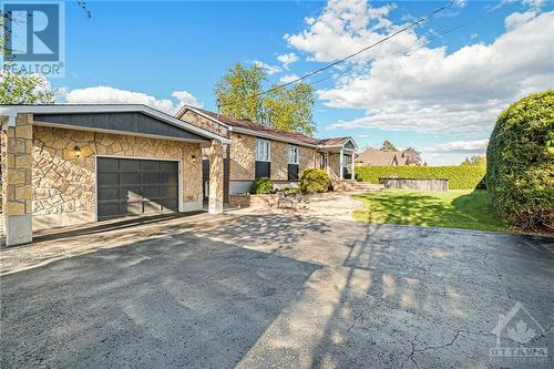 3613 Old Highway 17 Road, Clarence-Rockland, ON - Outdoor