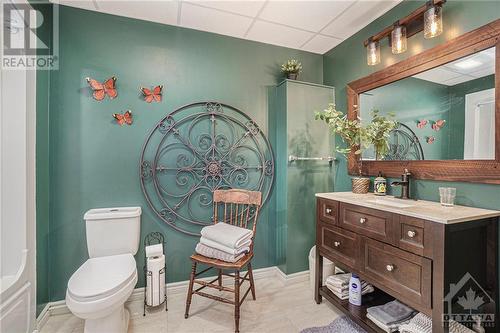 3613 Old Highway 17 Road, Clarence-Rockland, ON - Indoor Photo Showing Bathroom