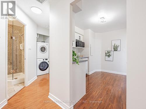 111 - 5795 Yonge Street, Toronto, ON - Indoor Photo Showing Laundry Room