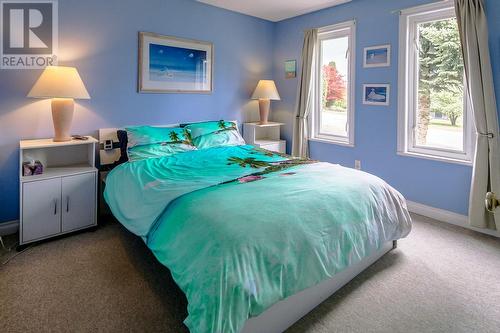 2280 Somerset Road, West Kelowna, BC - Indoor Photo Showing Bedroom