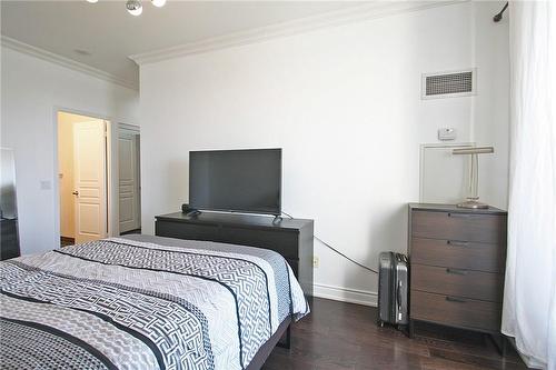 330 Red Maple Road|Unit #Ph08, Richmond Hill, ON - Indoor Photo Showing Bedroom