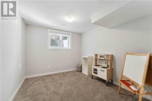 717 Wooler Place, Ottawa, ON - Indoor Photo Showing Other Room