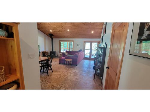 502 Turner Street, Silverton, BC - Indoor Photo Showing Other Room