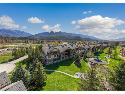 201D - 33 Rivermount Place, Fernie, BC - Outdoor With View