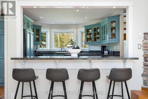 173 Blueski Geo Crescent, Blue Mountains, ON - Indoor Photo Showing Kitchen With Upgraded Kitchen