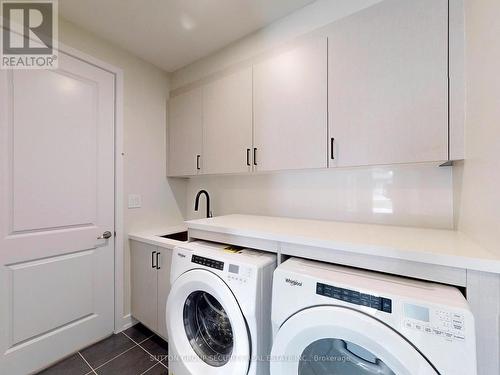 112 Stoneleigh Drive, Blue Mountains, ON - Indoor Photo Showing Laundry Room