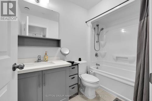 106 - 2750 King Street E, Hamilton, ON - Indoor Photo Showing Bathroom