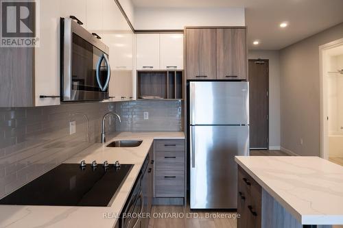 2903 - 20 George Street, Hamilton, ON - Indoor Photo Showing Kitchen With Stainless Steel Kitchen