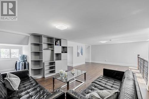 29 Millburn Drive, Toronto, ON - Indoor Photo Showing Living Room