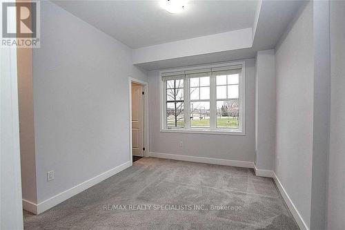 101 - 275 Roxton Road, Oakville, ON - Indoor Photo Showing Other Room