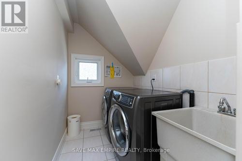 5230 Creditview Road, Mississauga, ON - Indoor Photo Showing Laundry Room