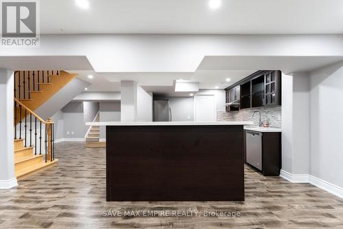 5230 Creditview Road, Mississauga, ON - Indoor Photo Showing Kitchen