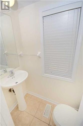 5767 Tiz Road, Mississauga, ON - Indoor Photo Showing Bathroom