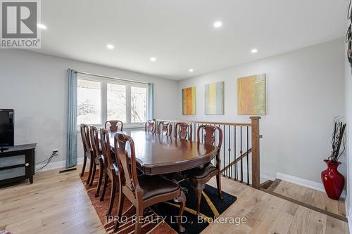 18697 Centreville Creek Road, Caledon, ON - Indoor Photo Showing Dining Room