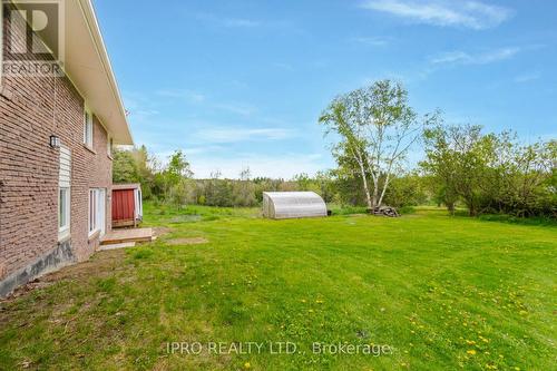 18697 Centreville Creek Road, Caledon, ON - Outdoor