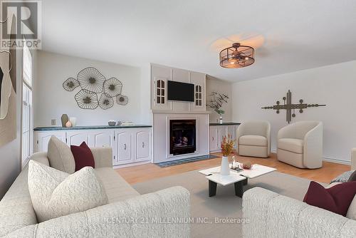 6663 Harlow Road, Mississauga, ON - Indoor Photo Showing Living Room With Fireplace