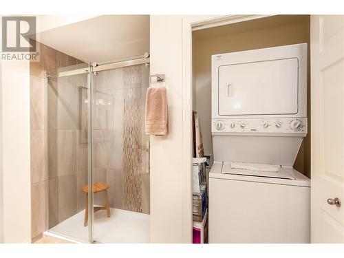 3805 30 Avenue Unit# 203, Vernon, BC - Indoor Photo Showing Laundry Room