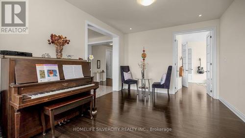 9 Pine Vista Avenue, Whitchurch-Stouffville, ON - Indoor Photo Showing Other Room