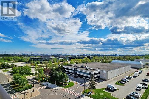 915 - 99 South Town Centre Boulevard, Markham, ON - Outdoor With View