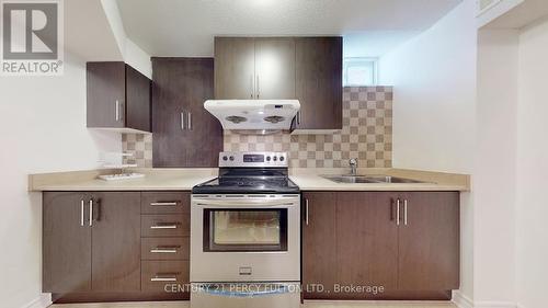 63 Rosario Drive, Vaughan, ON - Indoor Photo Showing Kitchen With Double Sink