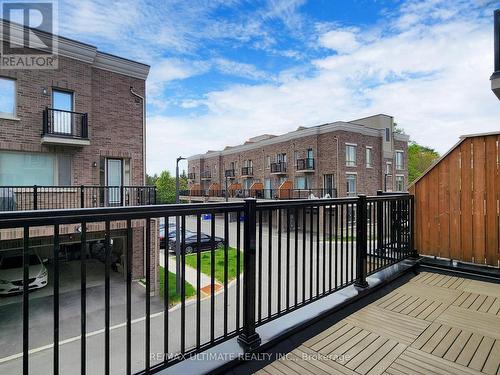 6859 Main Street, Whitchurch-Stouffville, ON - Outdoor With Balcony With Exterior