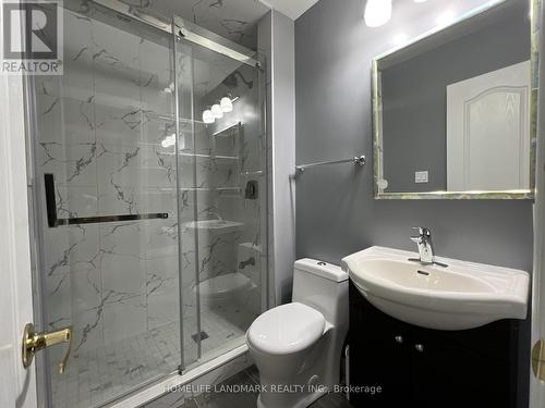 6 Marble Bridge Drive, Richmond Hill, ON - Indoor Photo Showing Bathroom