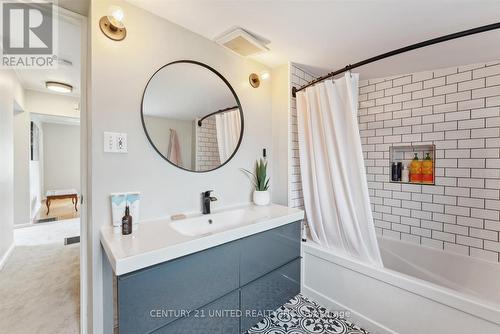 324 Mckellar Street, Peterborough, ON - Indoor Photo Showing Bathroom