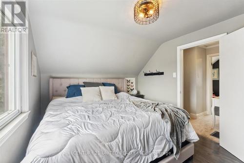 324 Mckellar Street, Peterborough, ON - Indoor Photo Showing Bedroom