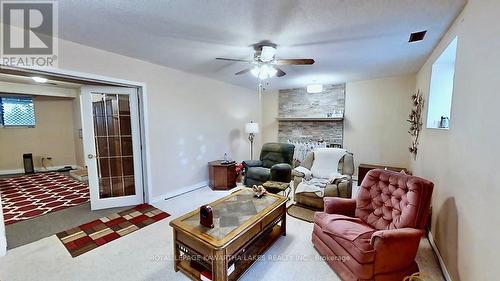 21 Trent View Road, Kawartha Lakes, ON - Indoor Photo Showing Living Room