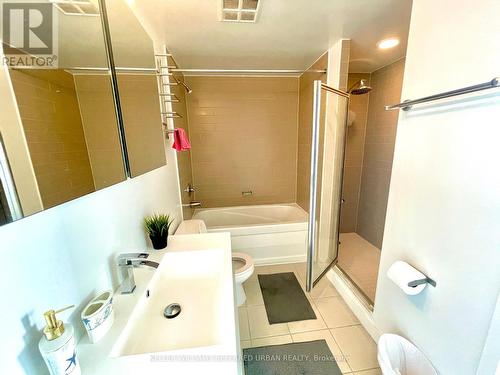 1503 - 5 Mariner Terrace, Toronto, ON - Indoor Photo Showing Bathroom